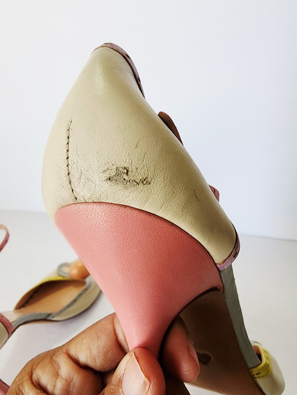 Vintage Moschino Cream Peep-Toe Heels with Pink Accents Size 40.5 - Picture 10 of 10